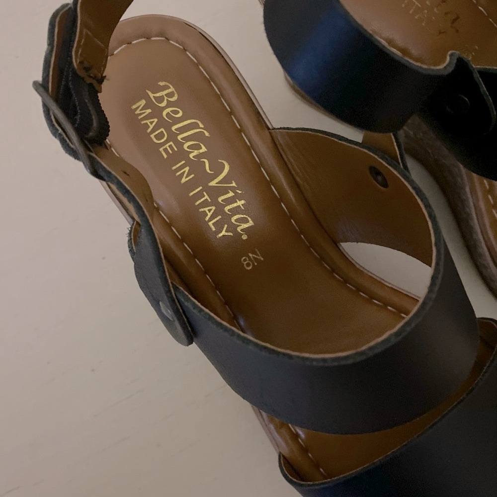 Bella Vita Real leather Wedge sandals